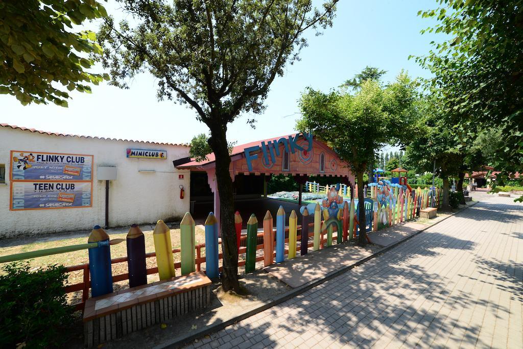 דונה ורדה Villaggio San Francesco מראה חיצוני תמונה